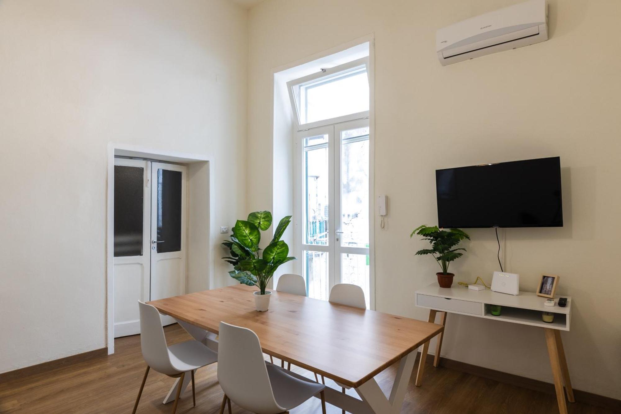 Апартаменти Cozy Historical Flat Napoli Екстер'єр фото